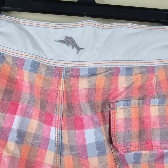 Tommy Bahama plaid swim trunks size 36 - Picture 5 of 6